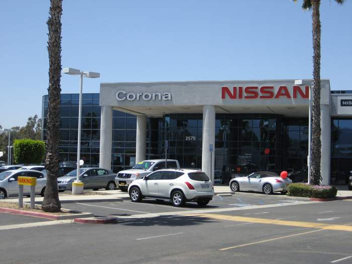 Corona Nissan